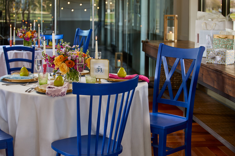 original Rust-Oleum's Custom Spray 5-in-1 in Satin Sapphire Blue adds an unexpected flair to guest seating, perfect for weddings and bridal showers. (Photo: Business Wire)